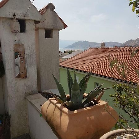 Edo-Krok Baška Esterno foto