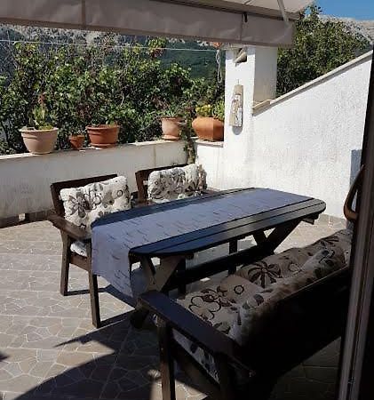 Edo-Krok Baška Esterno foto